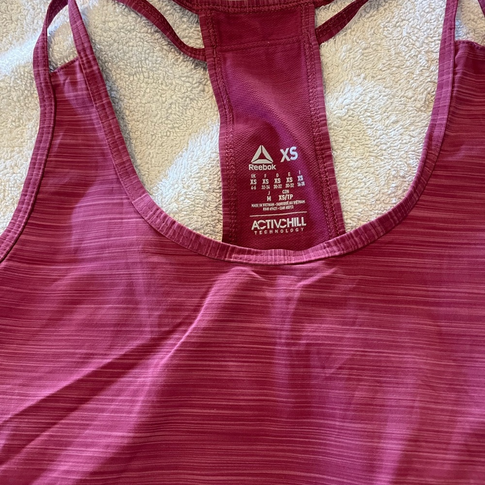 Reebok tank